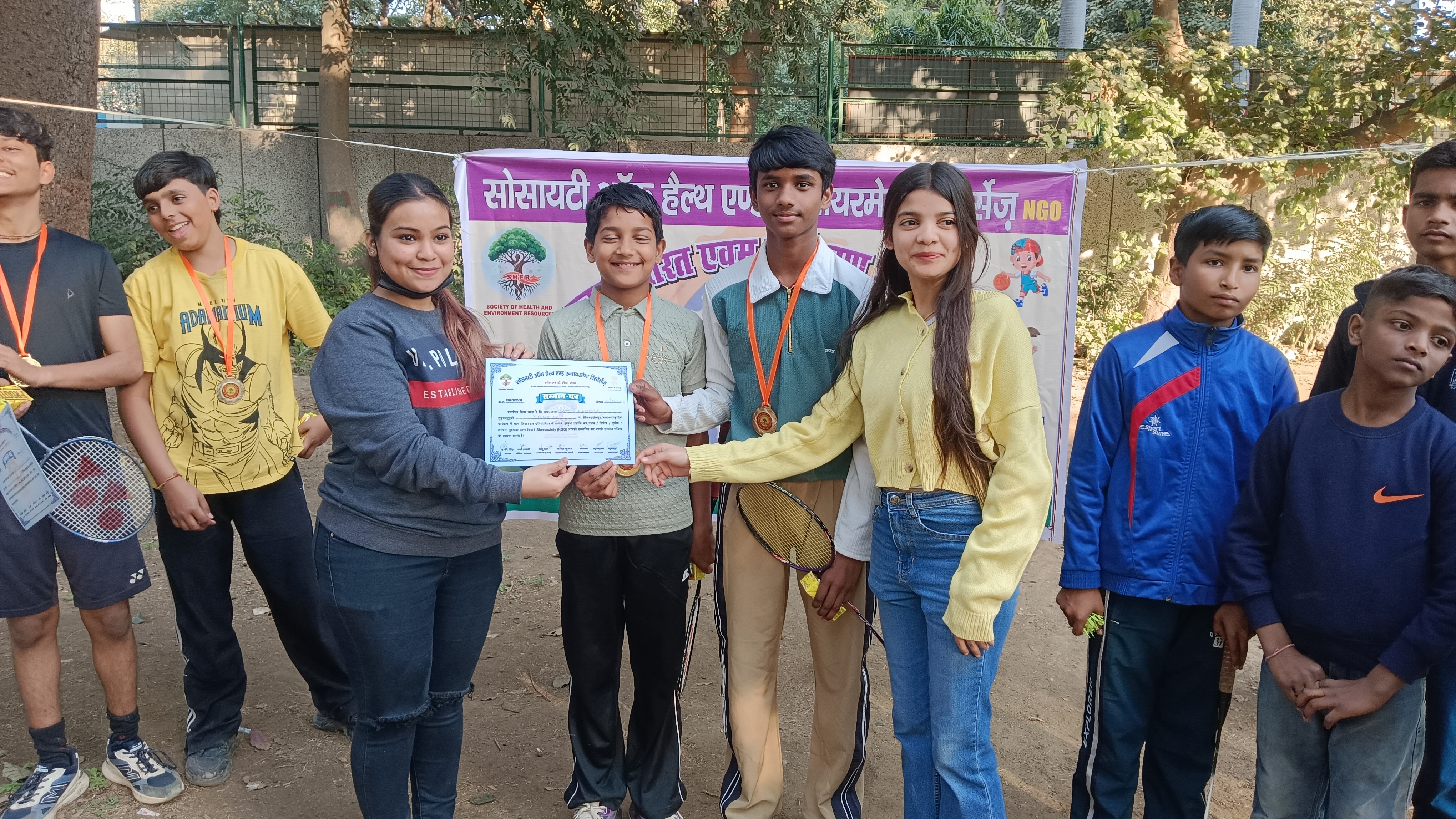 बच्चों को मौका दो, वे चमत्कार कर दिखाएंगे।”